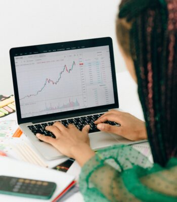 Virtual assistant updating privacy policy on a laptop at home